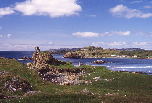 Dunivaig Castle ruins