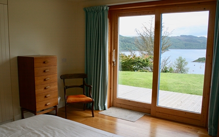 lerigoligan self cater view from bedroom
