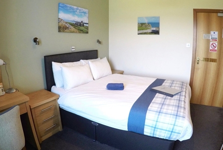 st columba hotel double bedroom Iona