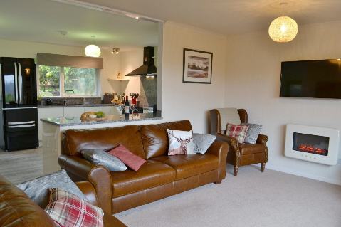 Summit Cottage Lounge