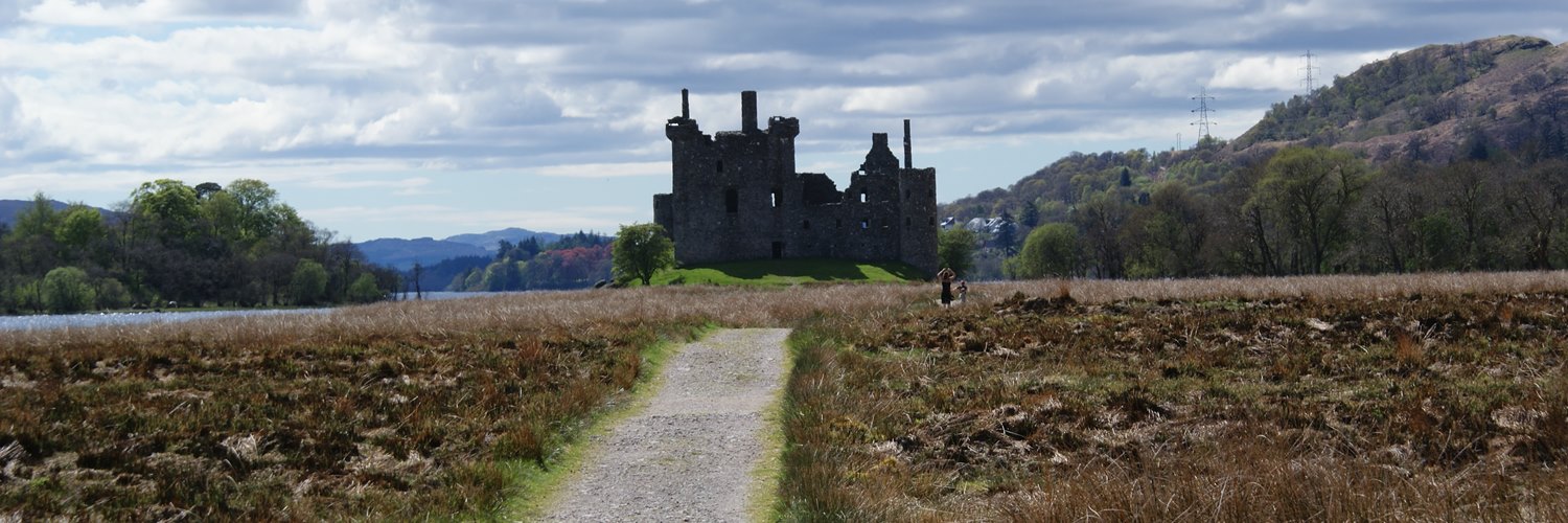 Kilchurn Castle with Loch Awe